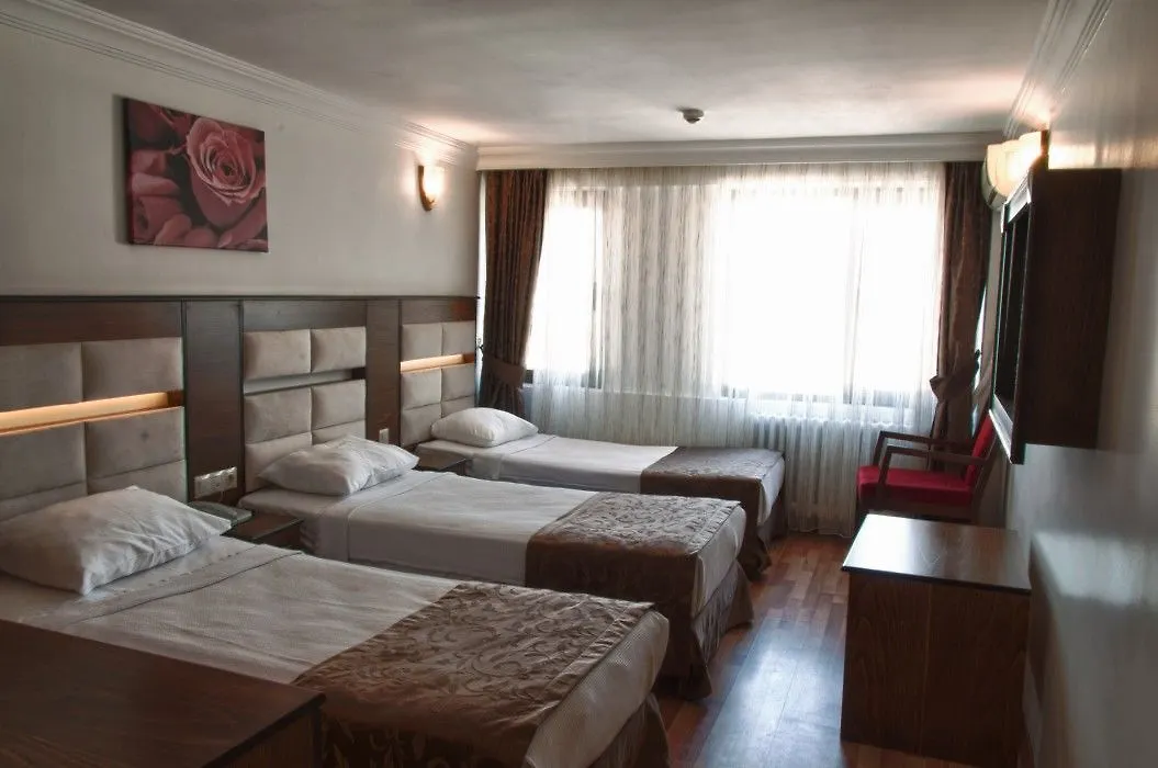 Hotel Santa Pera Istanbul