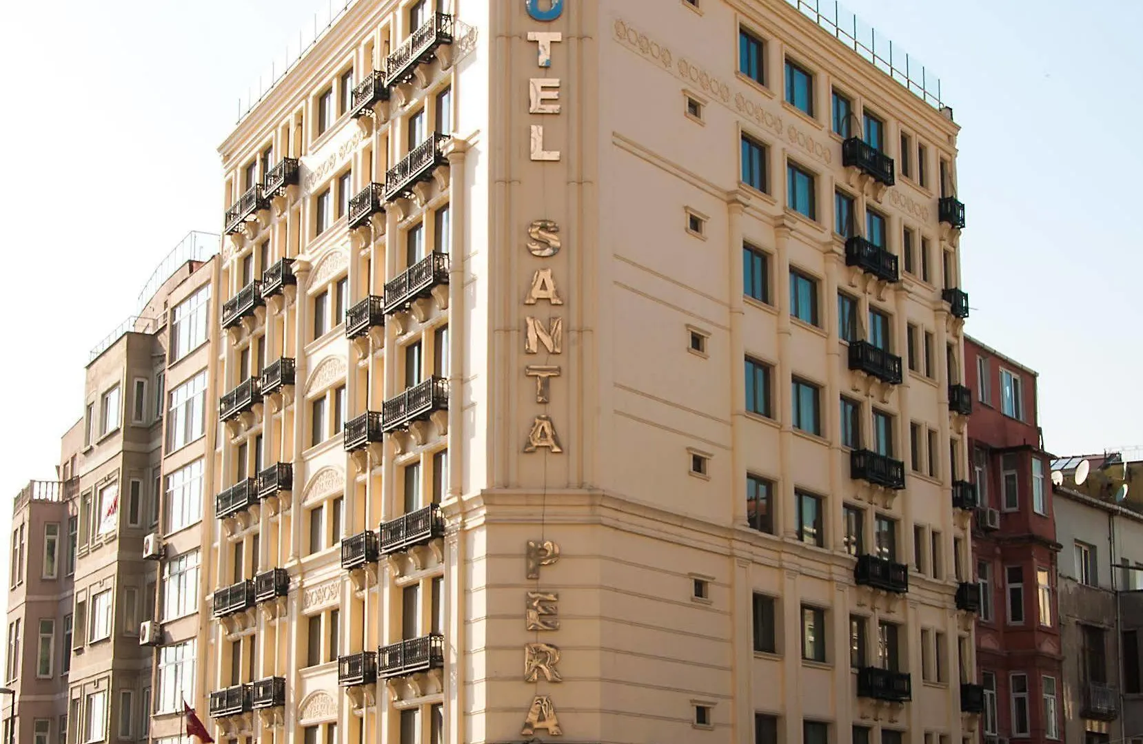 Hotel Santa Pera İstanbul