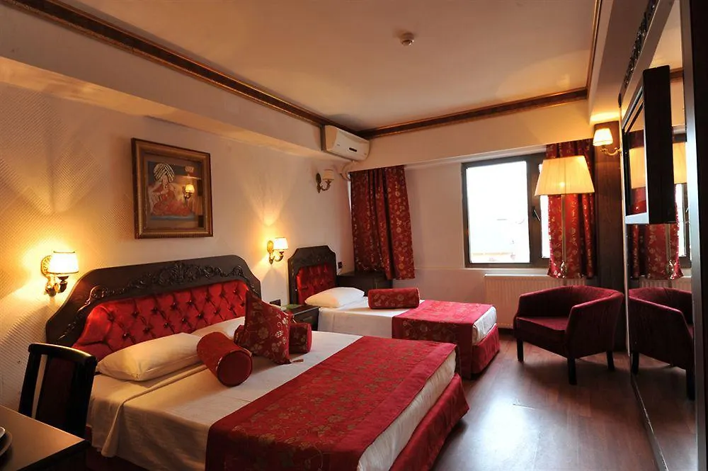 Hotel Santa Pera Istanbul 2*,